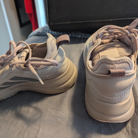 Addidas Cloudfoam Shoes - Picture 7 of 7